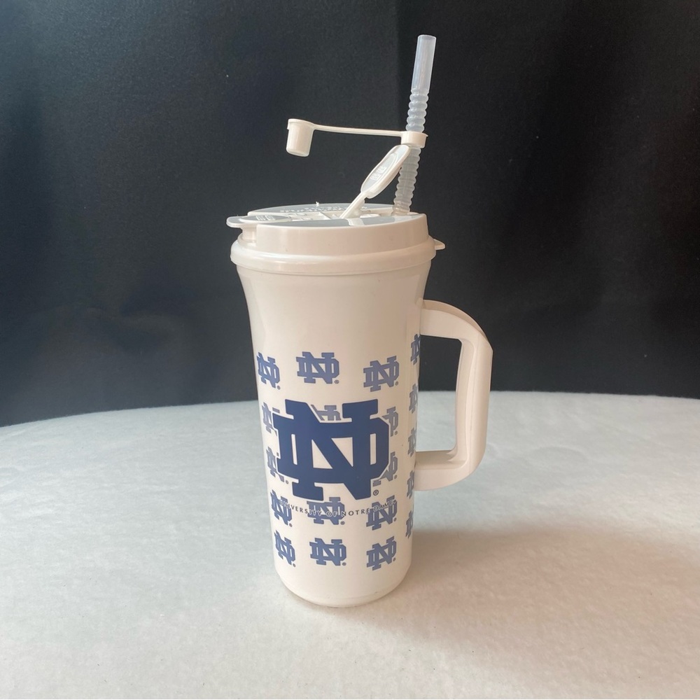 NCAA University‎ Notre Dame Fighting Irish Travel Stadium Cup Lid Straw 40 Oz